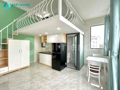 Căn hộ duplex ban công siêu thực- gần chợ nguyễn thị thập