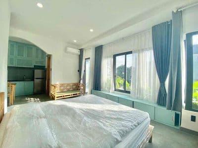 Ngập nắng với studio đầy ánh sáng - Full nội thất -Nhà sang xịn mịn