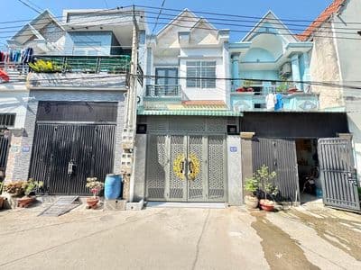 Bán nhà trệt lầu giá Rẻ trung tâm Dĩ An - gần ngã ba Ông Xã