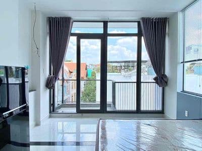 Nguyễn cảnh dị - studio ban công lớn - cửa sổ trời- full nt