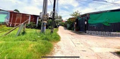 chính chủ cần bán đất sát bên kcn hiệp thạnh