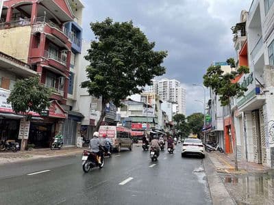 Cho thuê nhà 230m² mặt tiền lý chính thắng , p. võ thị sáu, q.3