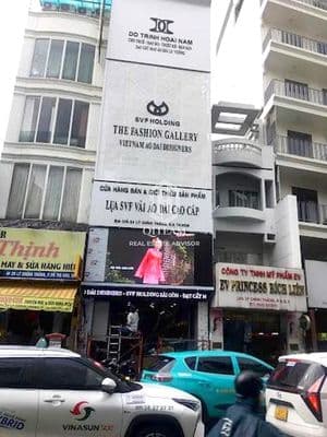 NGUYÊN CĂN MT Lý Chính Thắng, Q3. DT: 4,5x20m, Kc: tr 3 lầu, Gía: 50tr