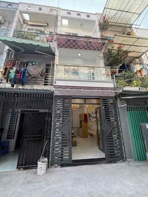 1,85 tỷ Nhà 3 tầng 2 phòng xe hơi tại Nguyễn Bình Phú Xuân NBè