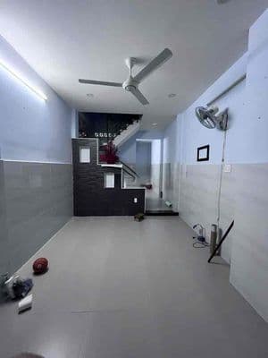 Cho thuê căn nhà 2pn mới đầy đủ tiện nghi hxh ngay cmt8. ưu đãi lớn
