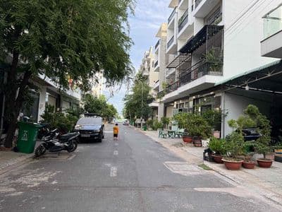 Nhà cuối đường nguyễn oanh gò vấp ngay cầu vượt ngã tư ga