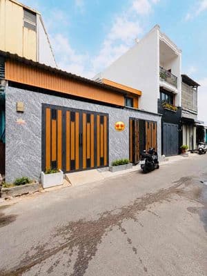 Chủ nhà bán gấp - Nhà đẹp Tân Hòa Đông - DT 69m² - 3PN - hẻm xe hơi
