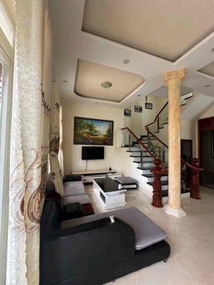Cho thuê villa đường ô tô mai anh đào – tp. đà lạt căn villa rộng