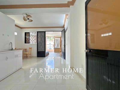 Cho thuê 1 phòng ngủ 50m2 ban công + cửa sổ ngay trung tâm cực rộng