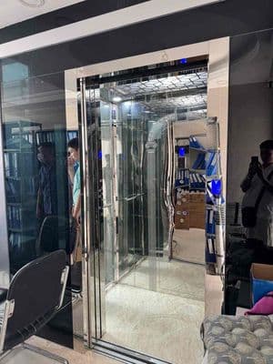 Nguyễn Gia Trí_ Bình Thạnh, Hầm_ Lững, 2 Lầu_St , Thang Máy
