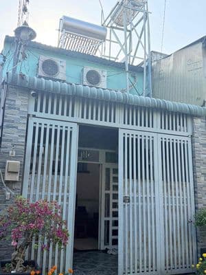 Bán nhà đồng sở hữu 2 người /sổ ( diện tích 100m2 - mỗi người một sổ