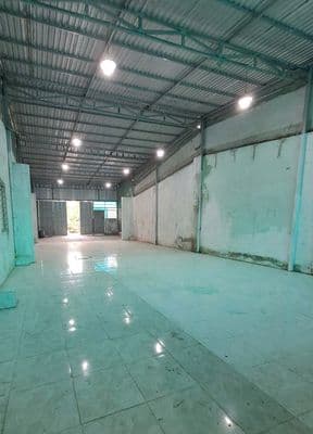 Cho thuê kho Nguyễn Hữu Thọ, 250m² – có văn phòng và phòng nghỉ