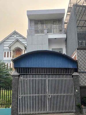 Cho thuê mặt bằng kinh doanh kết hợp ở ngay vòng xoay Hiệp Thành 3