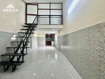 1 trệt + 1 lầu sẵn máy lạnh - rộng 40m2 cho để xe điện ngay đh ntt