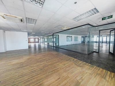 Văn phòng nguyên sàn từ 600m²–1.700m², nâng tầm thương hiệu