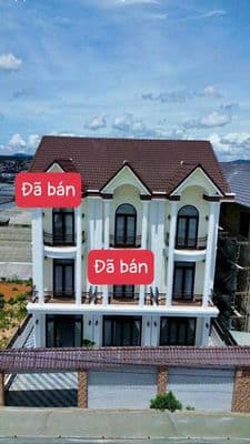 Nhà mới 3 tầng Đà Lạt 4 tỷ 150 triệu