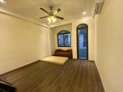 Nguyên căn 4 phòng ngủ có nội thất - trần quang diệu