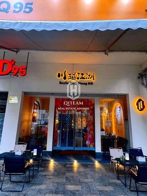 MT NTMinhKhai Quận 1 Ngang 8M x20M- DT lớn, phù hợp showroom