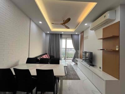 Cho thuê Garden Gate 3PN 2WC full nội thất gần sân bay 105m2