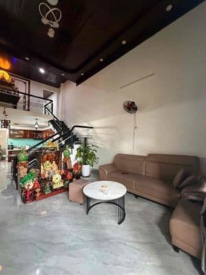 Nhà kiệt ô tô đường Ngô Chân Lưu, gần bến xe, 90m2