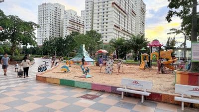 Chính chủ cần bán căn hộ tầng cao, view sông chung cư The Era Town