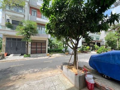 Cho thuê nhà phố vườn lài giáp gò vấp trệt 3 lầu hxh 16tr