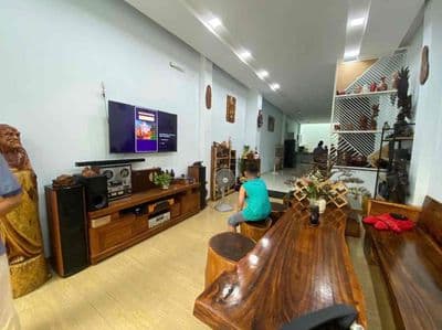 Mtkd sầm uất p.tân sơn nhì_4x22m_đúc 3 tấm mới 100%_trệt suốt 20m