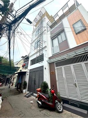 Bán Gấp CHDV Hẻm Xe Hơi Thông Phan Văn Trị .DT 90m2 Đất x 5Tầng