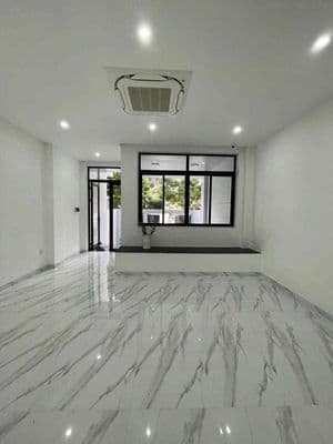 Cho thuê văn phòng 90m2, 12 triệu/tháng KĐT Vạn Phúc