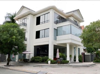 Góc hoa lan 10m x 20m hầm trệt 3 lầu