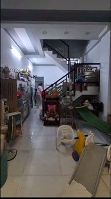 Cho thuê nhà 4 x 15m trệt lầu sát lê trọng tấn 10m