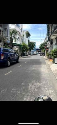 Cho thuê kho xưởng 10x30m ( nh14m) Mt Trịnh Đình Trọng giá 35 triệu