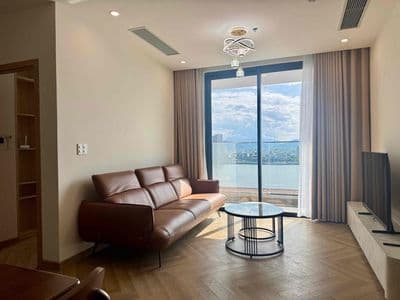 Cho thuê căn hộ 3 pn view trực diện sông- 100m ngay cầu rồng