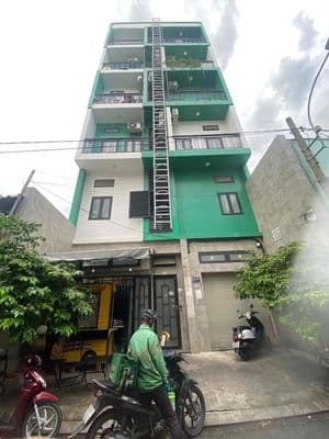 Cho thuê nhà 15p 15WC MT Lê Văn Phan Q.Tân Phú . 5x22m 4L Giá 50tr/th