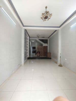 Nhà MTNB Đường Số 9 - 4 x 20 - Trệt 2 Lầu ST - 5PN 5WC - Giá 20tr
