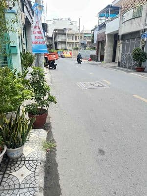 Cho thuê nguyên căn 20 đường số 52 lữ gia P15 Q11