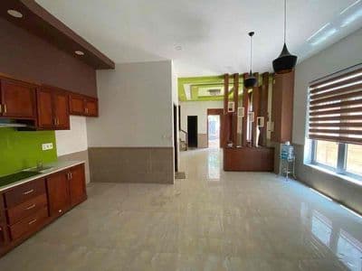 Cho thuê biệt thự đường Liên Phường Q9 Cho thuê giá 20tr/tháng Nga