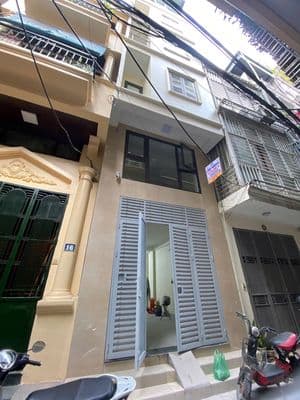 Cho thuê nhà mặt tiền Kim Ngưu, ngõ ô tô, thang máy