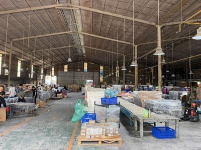 Cho thuê xưởng 2800m2 Tân Uyên, Bình Dương - 130 triệu/tháng