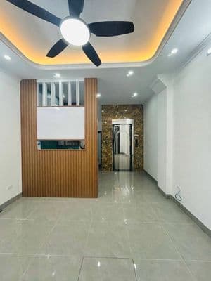 Bán nhà 6 tầng thang máy Cầu Diễn, 2 mặt thoáng, mới ở ngay