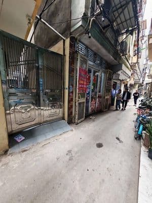 Nhà đẹp xây mới gần ô tô, hồ thoáng mát - Mai Dịch