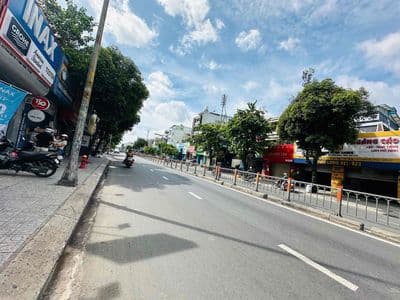 Cho thuê mặt bằng mặt tiền phan văn trị gò vấp gần coopmart