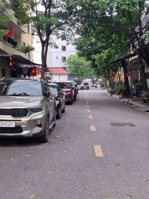 Bán chung cư Huyện Ủy-Tứ Hiệp – Vào ở ngay