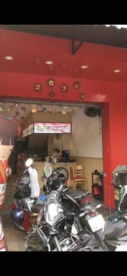Cần cho thuê một căn nhà nguyên căn Giá 2X triệu . DT : 3.5 × 23, một