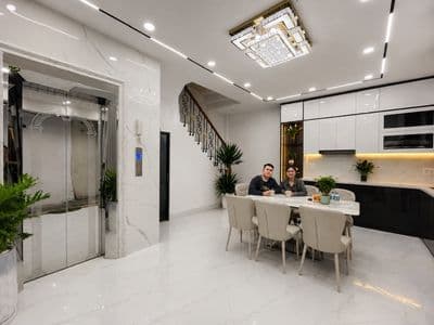 Bán nhà 5 tầng thang máy khu Tam Trinh-Mai Động dưới 10 tỷ