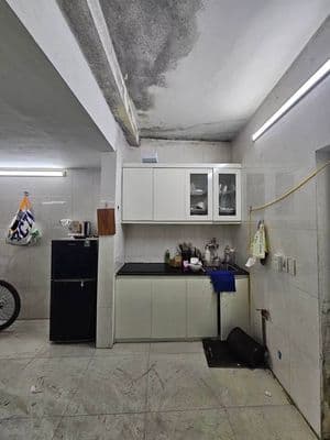 Bán nhà Hai Bà Trưng, 5.5 tỷ, gần Vincom Bà Triệu