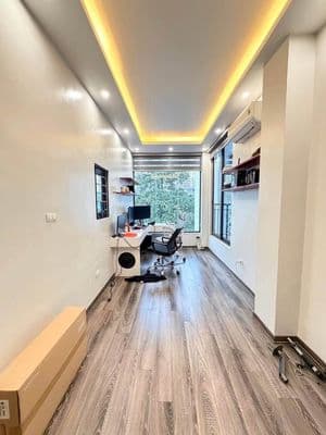 Nhà đẹp đủ nội thất Hai Bà Trưng, view phố Trần Khát Chân, 5.19 tỷ