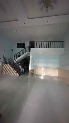 cho thuê nhà diện tích rộng rãi phù hợp làm may chứa hàng 1/quach điêu