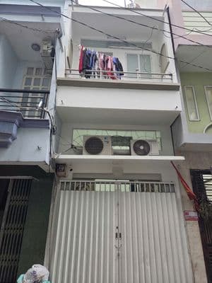 Nhà cho thuê nguyên căn đường số Q4