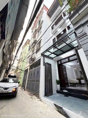 Nhà Nguyễn Văn Cừ - Long Biên - Oto đỗ cửa